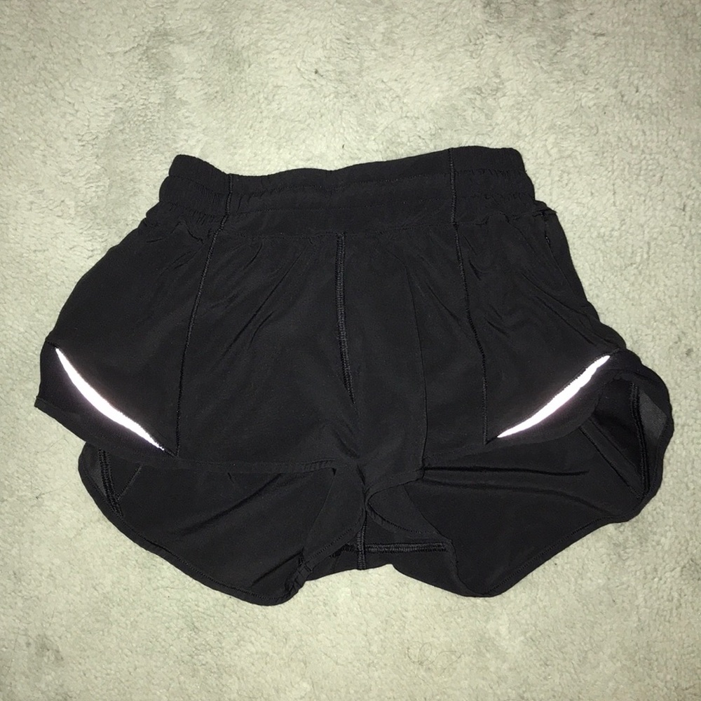 Lululemon hotty got short II